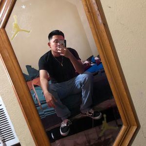 Meet your Posher, Ramirez